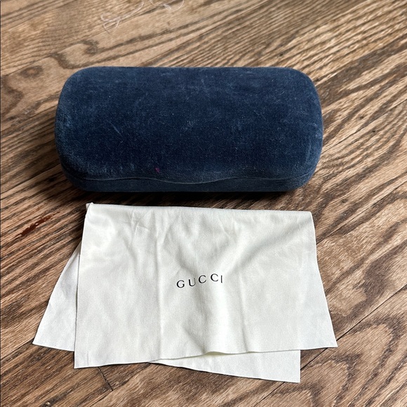 GUCCI Sunglasses GG1134S 003 White special Edition Case included EUC main image 5